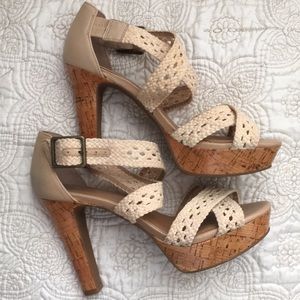 Gianni Bini Platform Heels
